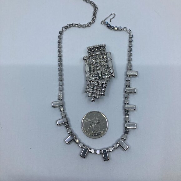 Vtg 1950 CONTINENTAL ? blue rhinestone crystal brooch necklace set - Picture 3 of 3